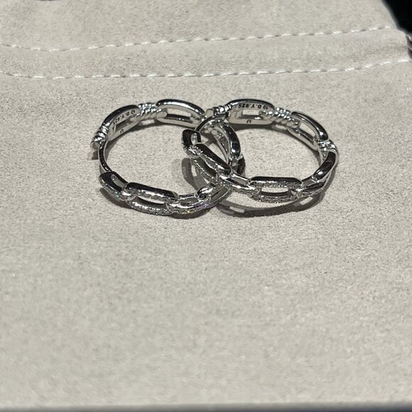 D̲a̲v̲i̲d̲ ̲Y̲u̲r̲m̲a̲n̲ Silver Earrings - Picture 2 of 6